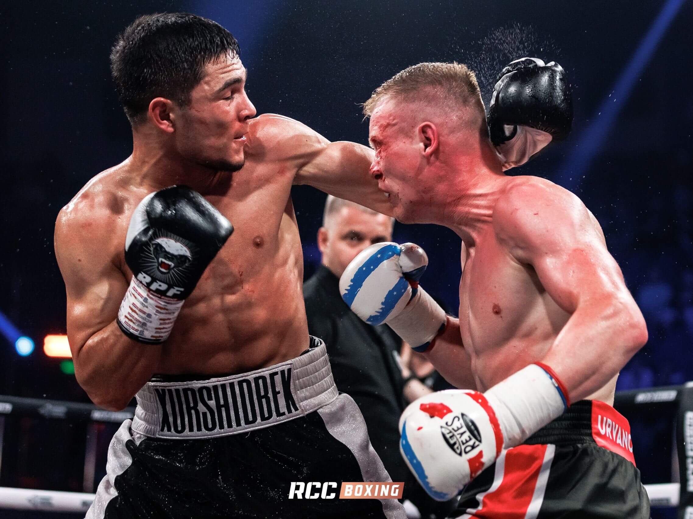 RCC Boxing: Khurshidbek Urvants delivers strikes in the fight