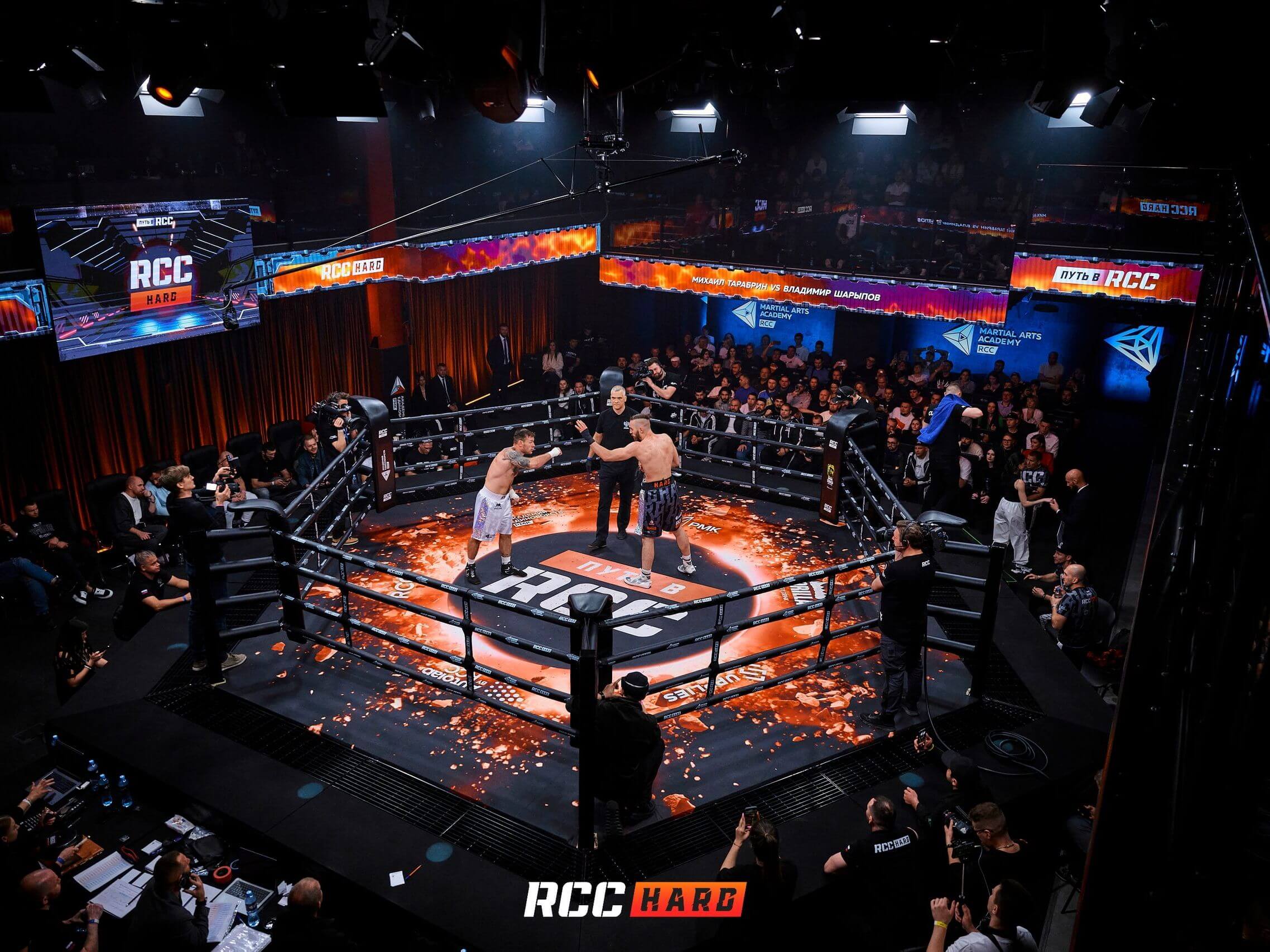 Хард MMA: Максим Тари и Василий Ломакин в октагоне с ударами